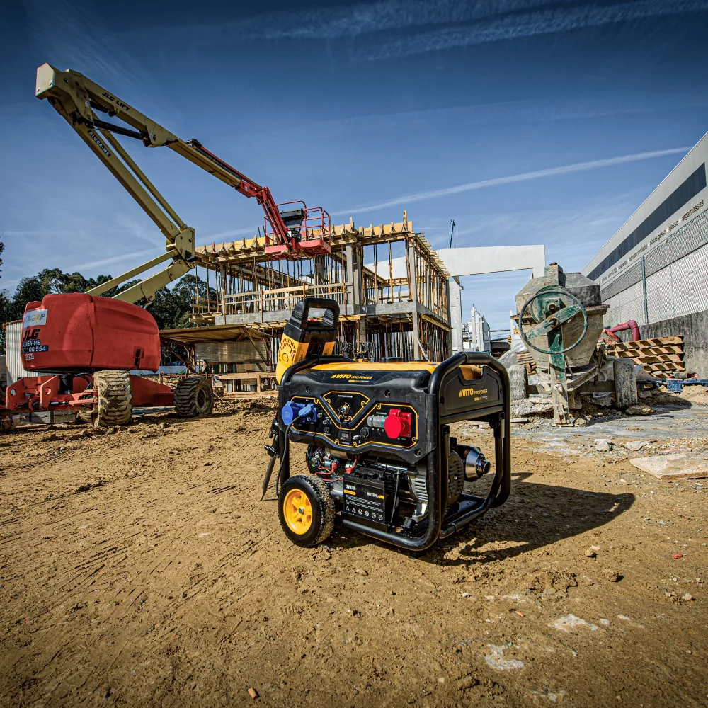 VIG65TDP_AMB_1.webp GENERATORE DI CORRENTE TRIFASE DUAL POWER 8.0KVA