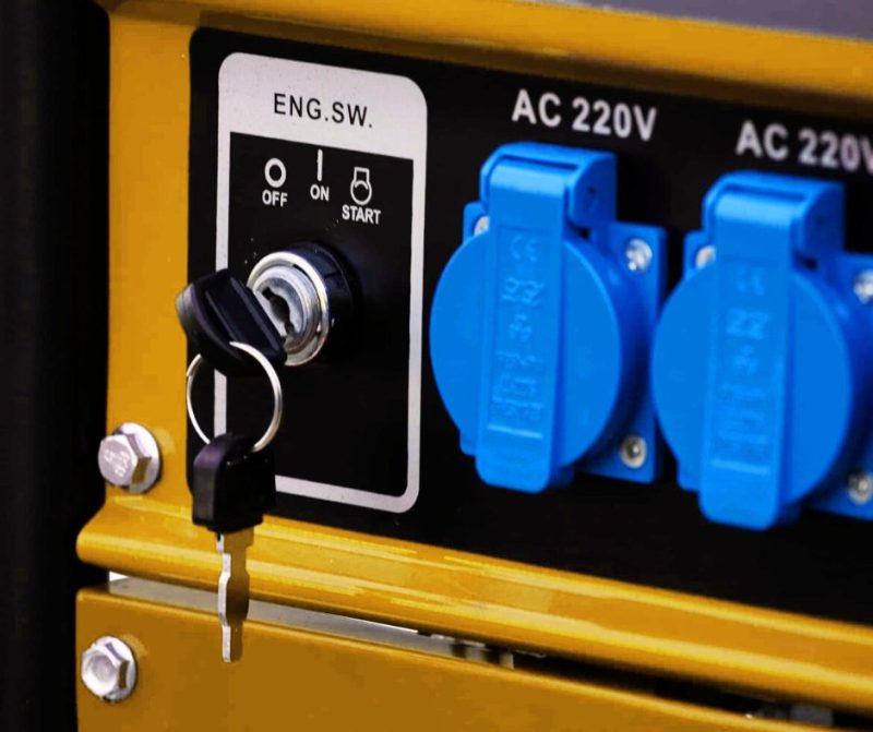 13-800x671 GENERATORE DI CORRENTE DIESEL 8.5kw 8000w 220v/380v Silenzioso inverter